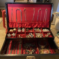 MCM Jewelry Box with Key and Everything in it. *** READ BELOW