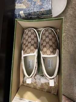 Gucci Flat shoes size 6.5 -7