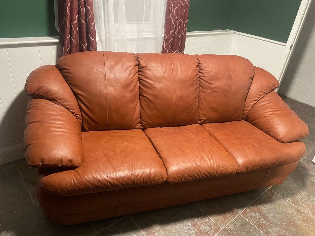 Free Sofa Bed Couch Needs To Be Picked Up ASAP