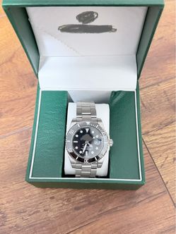 Black Men's stainless steel watch