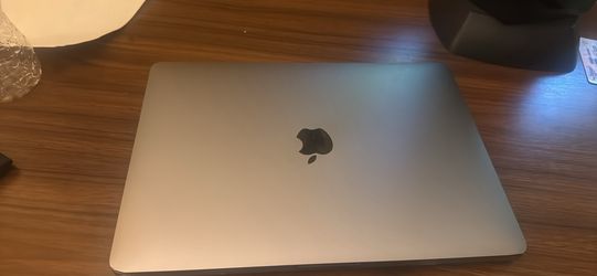 Apple MacBook Pro ( M1) 13 Inch