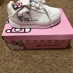 Hello kitty shoes
