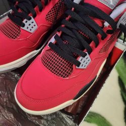 jordan 4 toro used 11