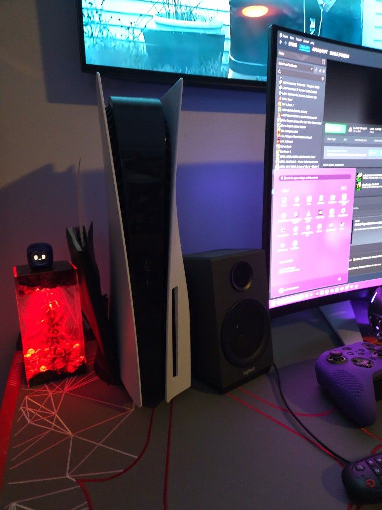 PS5 Disc console Controller & Charging Dock