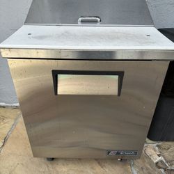True Deli Refrigerator 