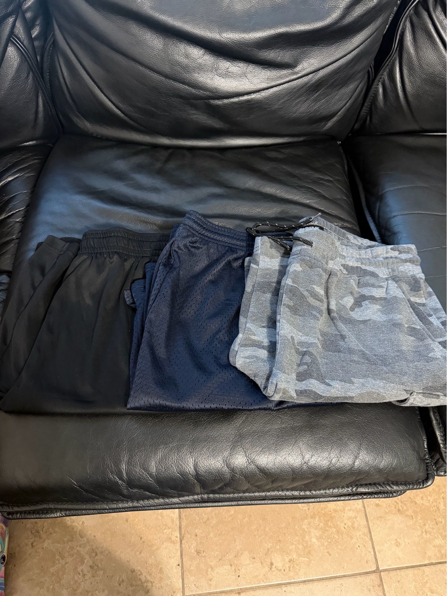 Men’s shorts L