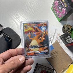 Charizard GX