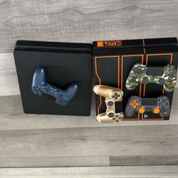 2 PS4 Consoles And 4 Controllers 