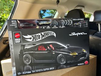 Hotwheels brick shop Toyota Supra