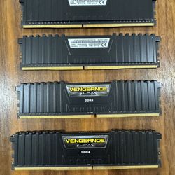 Corsair Vengeance LPX 32GB (4 x 8GB) DDR4-3000 CL15