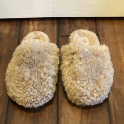 Ugg Sherpa Slippers Women’s Size 10