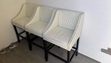 3 free bar stools