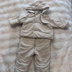 Burberry Baby Cream Snowsuit 12 Months 