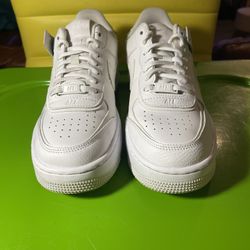 Women’s Air Force One Shadow Size 8.5 White 