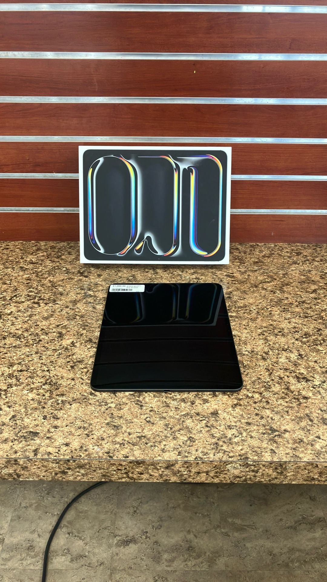 Computer Tablet Apple Mvx43II/A