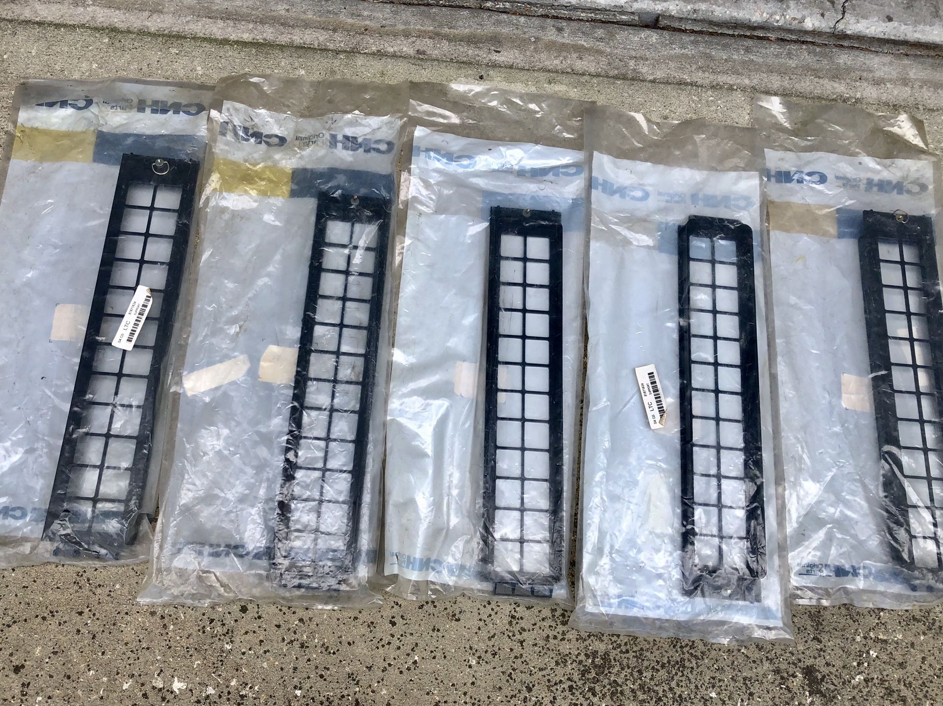 Case New Holland CNH Support Original CAB FILTER GRILLE 81871634/ LOT Of 5