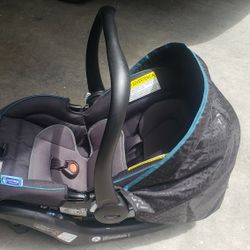 Graco Carseat Snugride 35 Lite LX Brand New