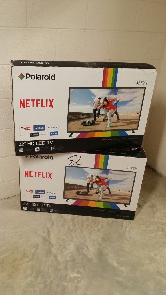 Price firm two brand new 32 inch Polaroid Smart TV both together 180