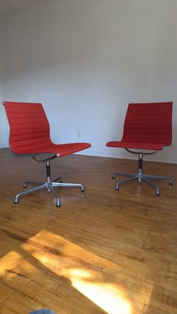 Pair of original Eames Side Chairs