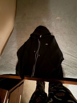 Alo hoodie