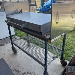 Table cart for bbq