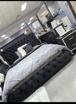 ✨️4pc Queen, King Bedrooms ✨️ Furniture Sectionals, Dining
