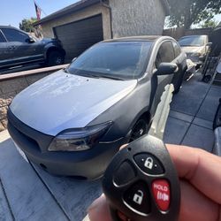 Car Keys/Fobs/Llaves De Autos 