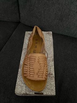 Woman’s sandals