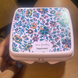 VERA BRADLEY X TUPPERWEAR