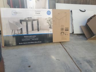 Parsons Desk. Brand NEW. (ONLY 3 LEFT)