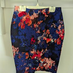 Women's Material Girl Asymmetrical Knee Length Multi-Colored Pencil Skirt Size S