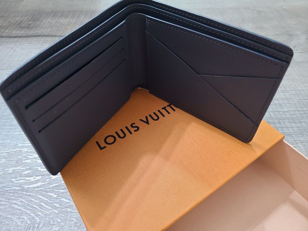 $650 - Navy MultiPrint Louis Vuitton Wallet - Men's