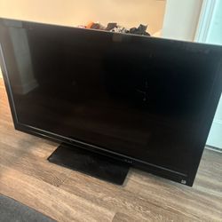 60 Inch Heavy flat screen Tv