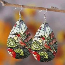 🌺 New! Bohemian Boho Hummingbird PU Leather Teardrop Earrings