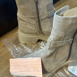Steve Madden Brand New. Size 8.5. Pu Bridgewater 