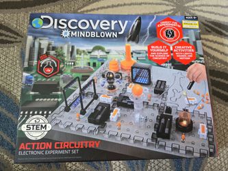 Discovery™ #MINDBLOWN Action Circuitry Electronic Experiment Science STEM Toy, Teens (51 Pieces)