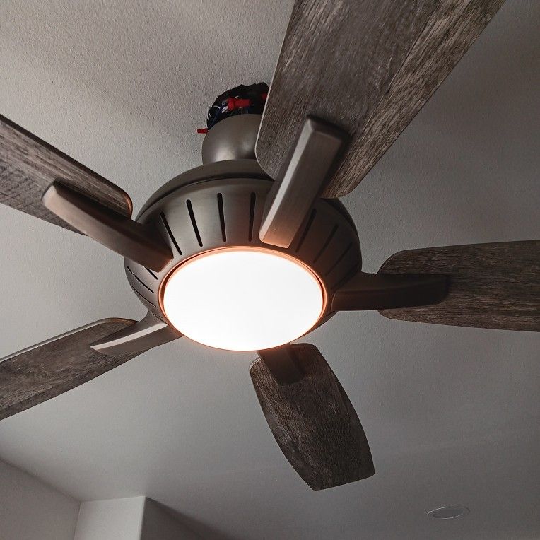 57 Inch Ceiling W/new Remote Control