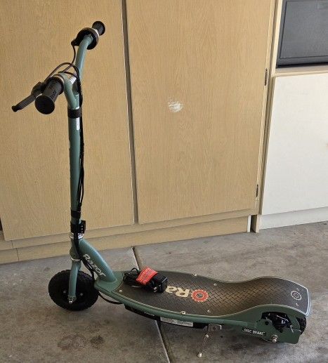 Electric Scooter 