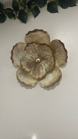 Gold Flower Wall Decor
