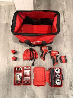 Milwaukee M12 Drill & Impact Driver Bundle with Accessories