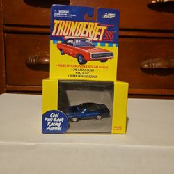 1999 Johnny Lightning Thunderjet 1970 Dodge Charger 