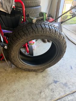 One Patagonia milestar 275/55/20