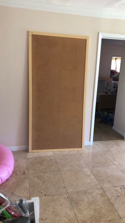 Cork Board Excellent Condition  6 X 3