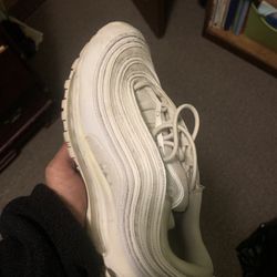 Nike 1996 All White Size 8 1/2  For 20$