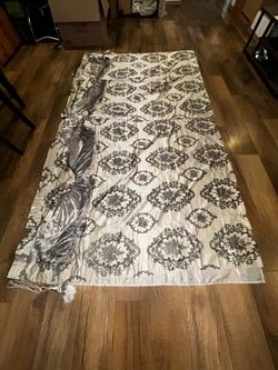 Look & Mill Luxury Damask Set 5’x5’ Curtain