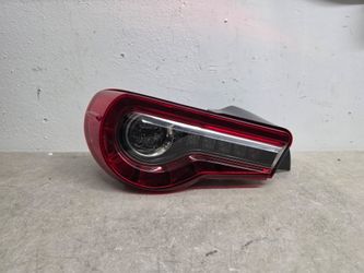 Left tail light toyota 86 subaru brz 2017 2018 2019 2020