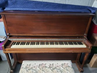 Free Piano w/ Bench