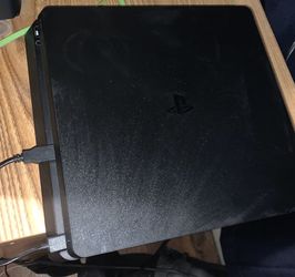 PS4 slim