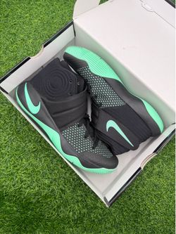 Nike Kyrie 2 Mint Black Size 10