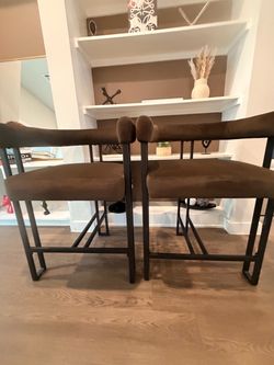 2 x Modern 24" Upholstered velvet counter stool
